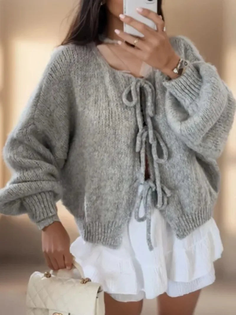Damski kardigan w stylu boho z wiązaniem i szerokimi rękawami, modny sweter na co dzień