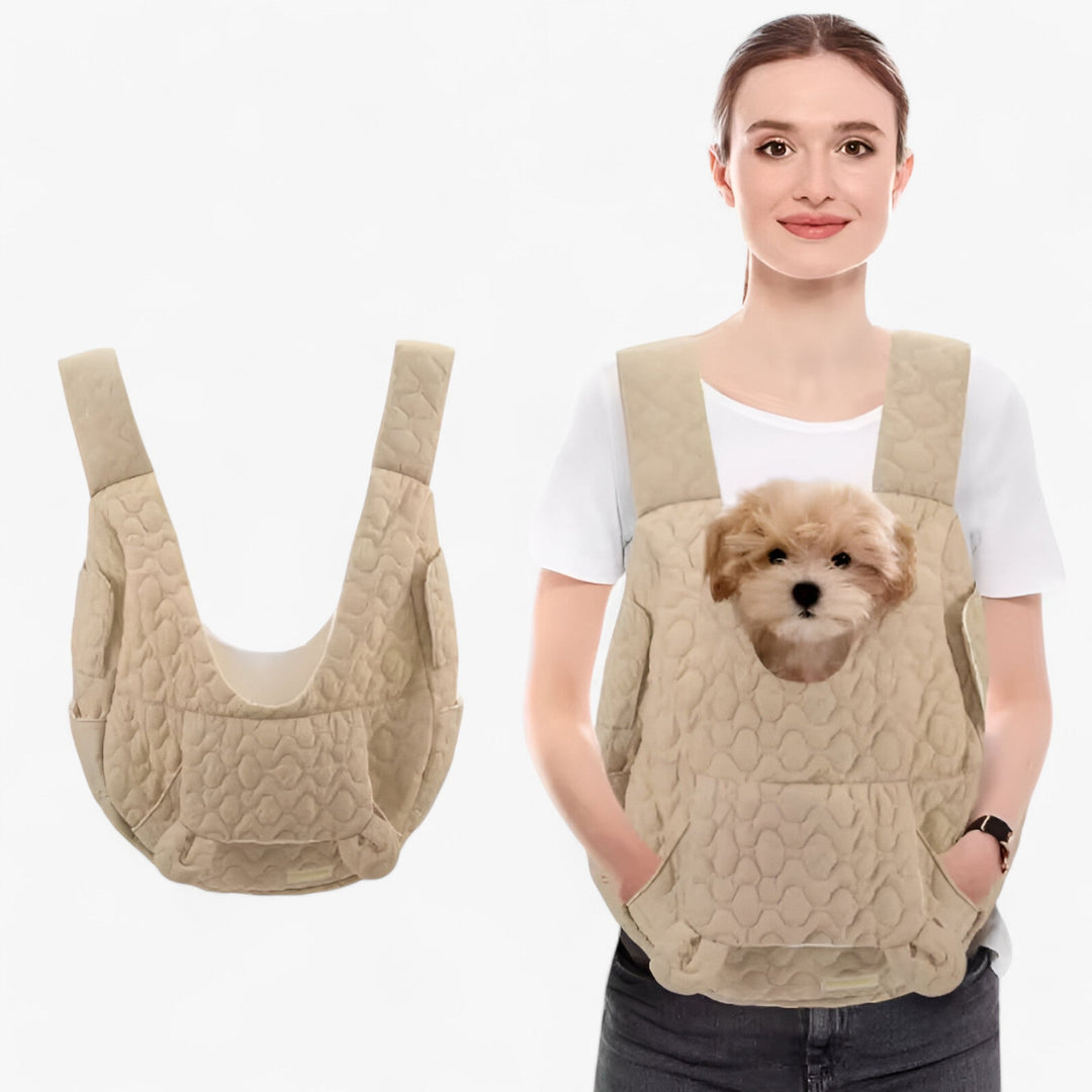 Plecak dla zwierząt o wadze do 10 kg zaprezentowany na tle miejskim