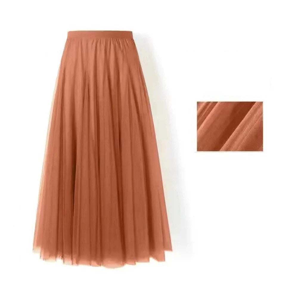 Modna spódnica maxi z tiulu z eleganckim paskiem