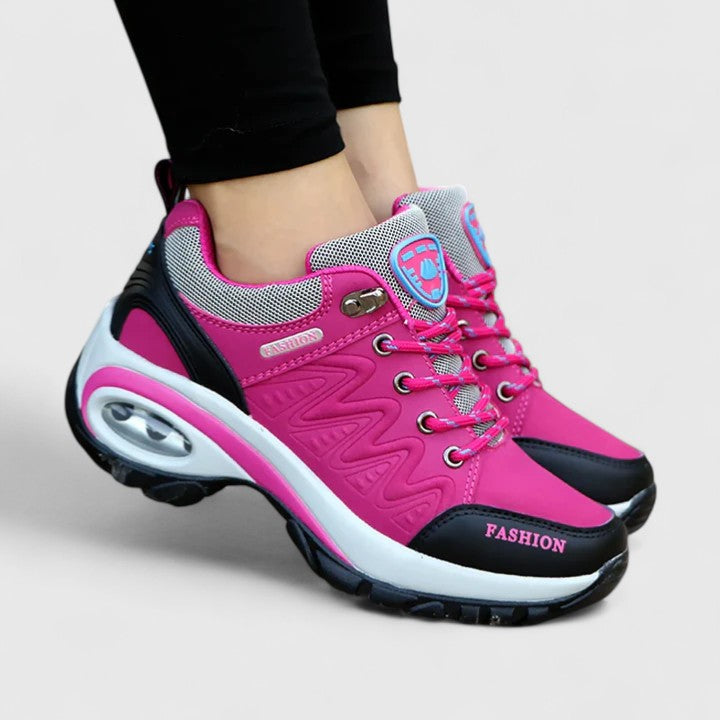 Czarne, wodoodporne sneakersy zimowe damskie, wsuwane buty zimowe