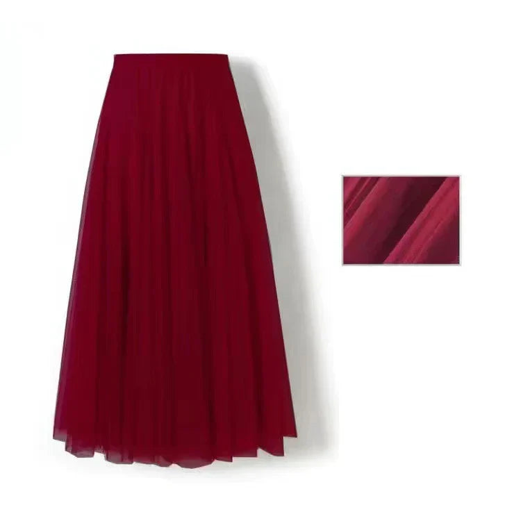 Kompletny look z tiulową spódnicą maxi i elegancką górą