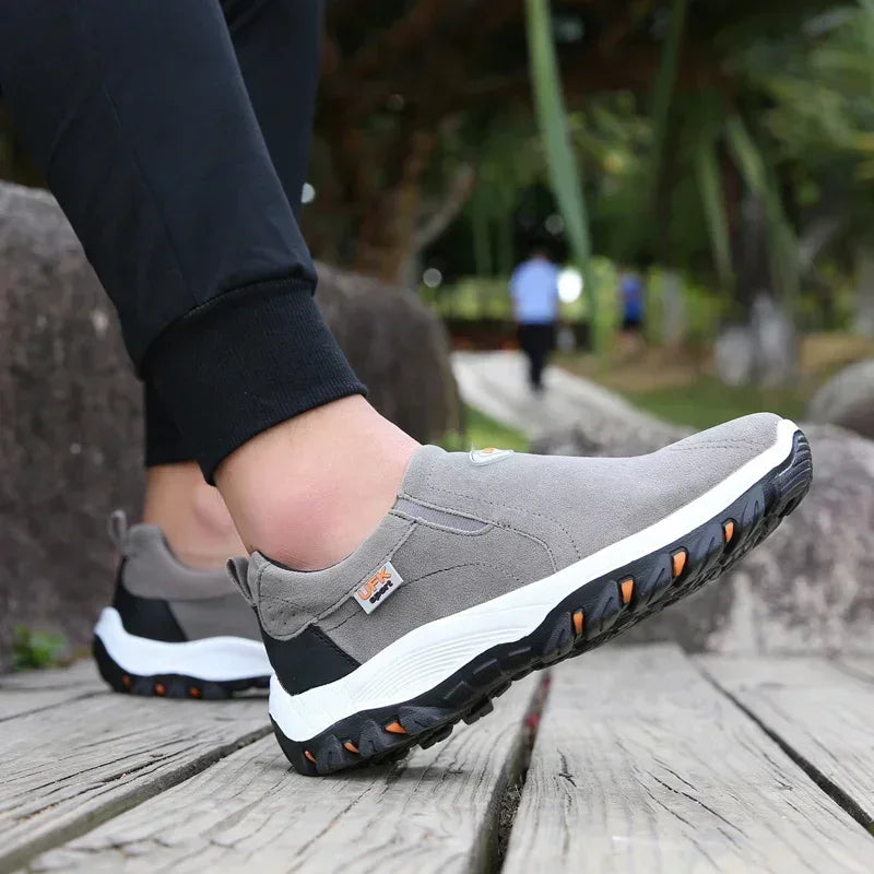 Męskie buty ortopedyczne slip-on w kolorze szarym, wygodne obuwie codzienne