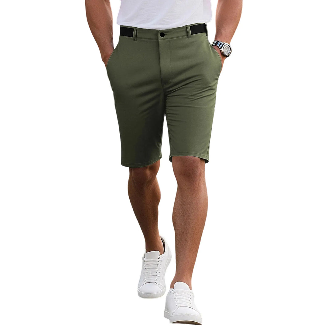 Męskie szorty slim fit w stylu smart casual, idealne na wakacje