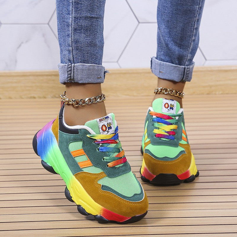 Stylowe kolorowe sneakersy damskie na płaskiej podeszwie