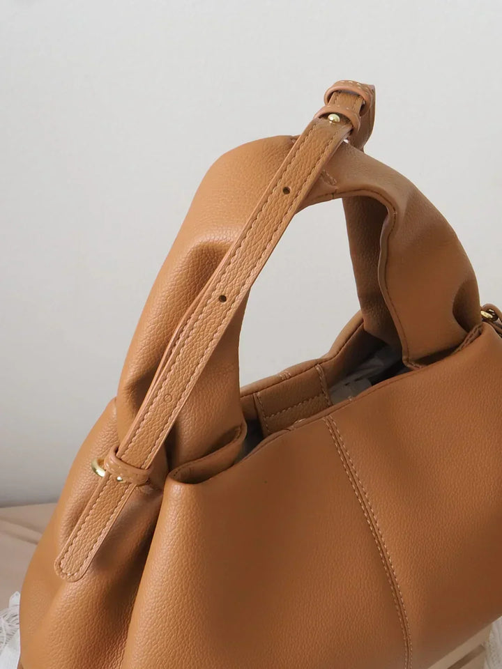 Elegancka torebka codzienna z ozdobnym paskiem w stylu hobo
