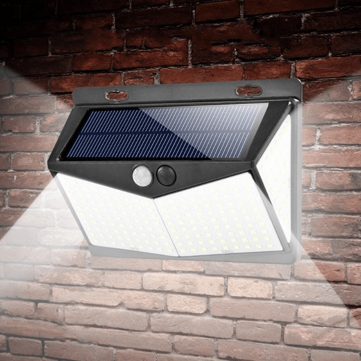 Zewnętrzna lampa solarna LED z czujnikiem ruchu do oświetlenia ogrodu