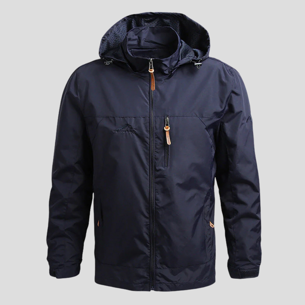 Męska kurtka softshell przejściowa z kapturem w kolorze czarnym z widocznym zamkiem