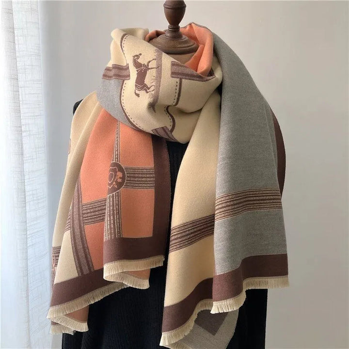 Szary damski szal zimowy 200x65 cm z frędzlami, elegancka chusta