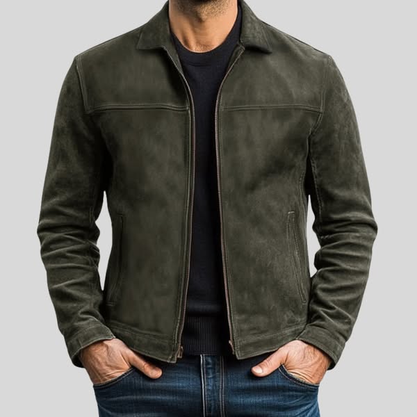 Męska zielona kurtka o regularnym kroju ze stójką prezentowana na manekinie