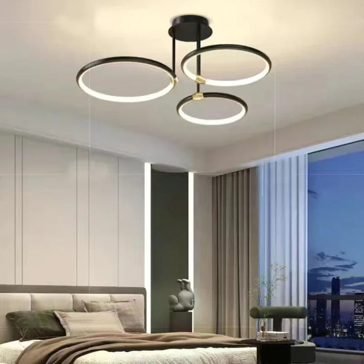 Stylowa lampa sufitowa LED w kolorze złotym z funkcją regulacji jasności