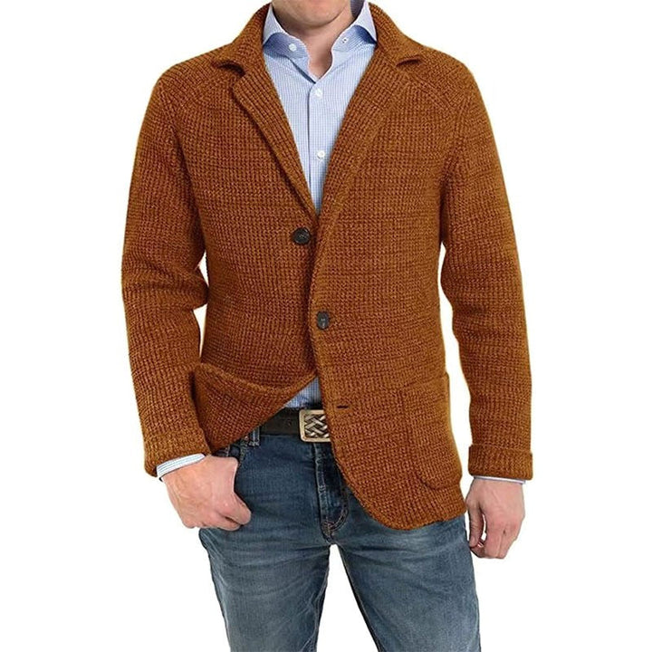 Modny sweter męski zapinany na guziki, idealny na co dzień i do pracy.