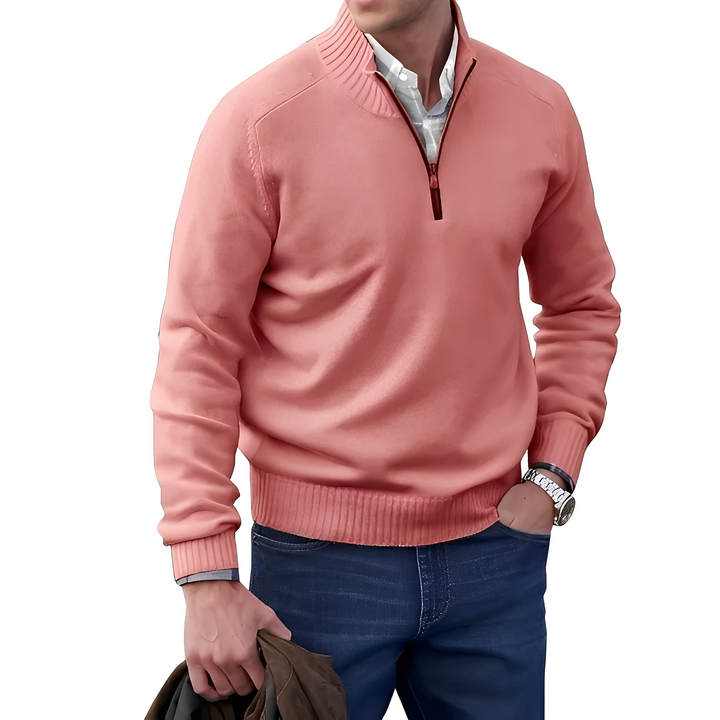 Elegancki zimowy sweter męski Jeremy prezentowany na sylwetce od tyłu