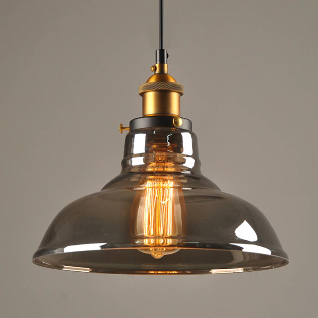 Szklana lampa wisząca antyczna w stylu Art Déco, oświetlenie sufitowe do stylowych wnętrz.