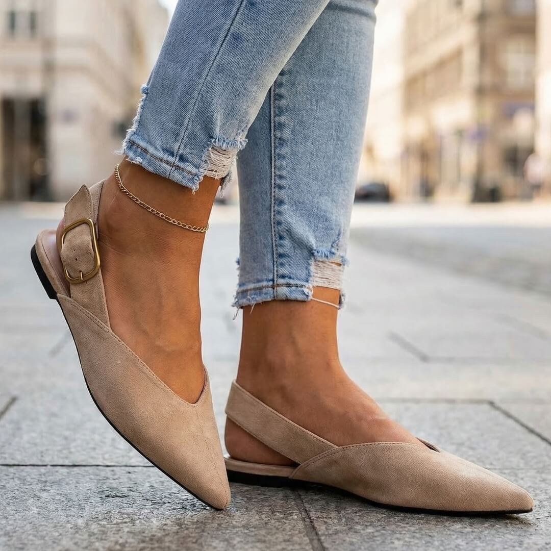Modne czarne buty damskie typu slingback z noskiem w szpic