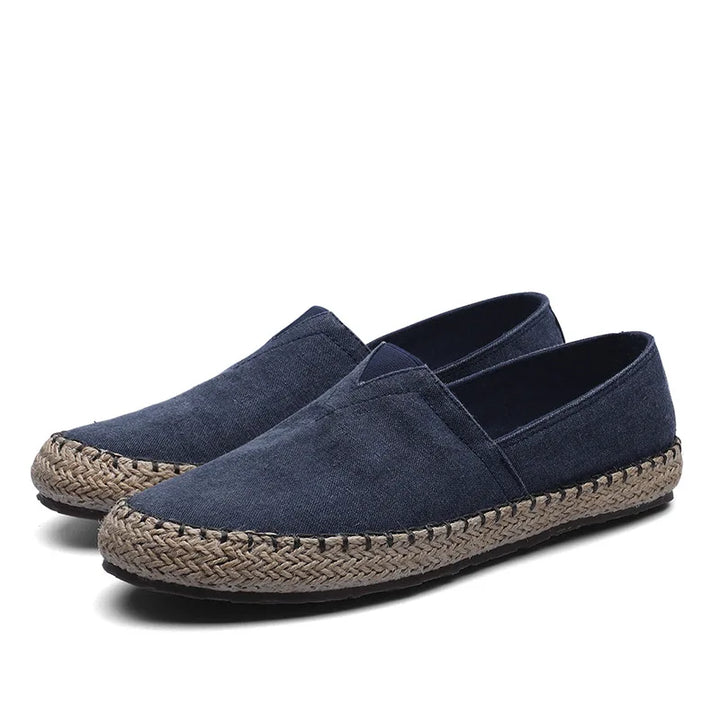 Czarne męskie espadryle z plecioną podeszwą, wygodne buty na lato