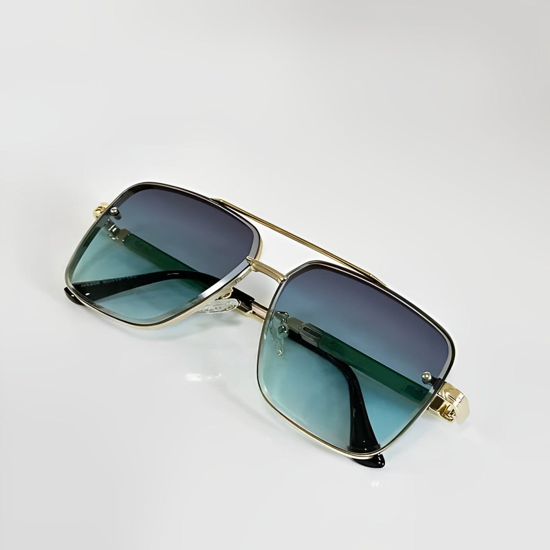 Modne okulary przeciwsłoneczne damskie typu aviator prezentowane w etui
