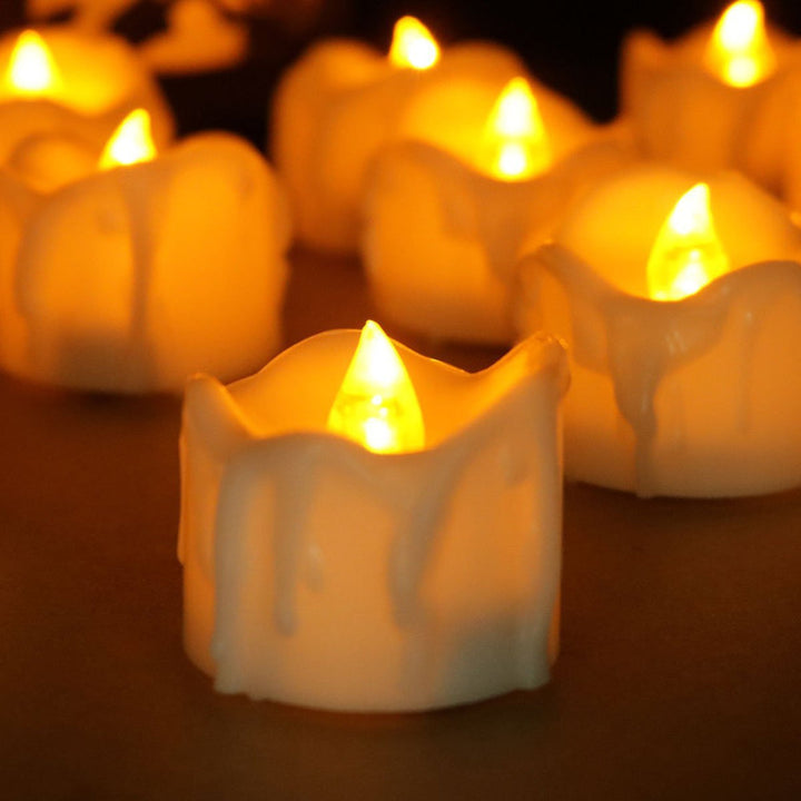 Uniwersalne bezpłomieniowe świece LED tealight, doskonałe do dekoracji na Halloween, Boże Narodzenie i inne okazje.