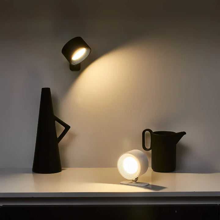 Bezprzewodowa lampa LED z magnetycznym uchwytem, oświetlenie punktowe do czytania, biurka i kuchni.