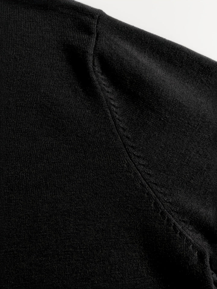 Stylowa odzież męska - elegancki sweter z wysokim kołnierzem