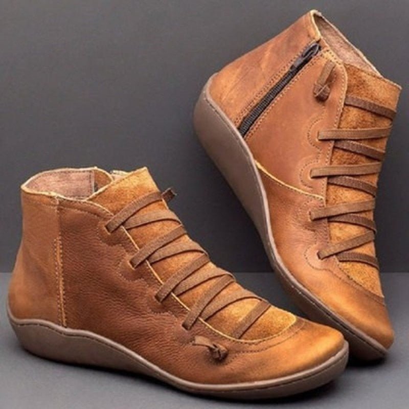 Eleganckie buty za kostkę Roland, para botków w pudełku prezentowana od przodu
