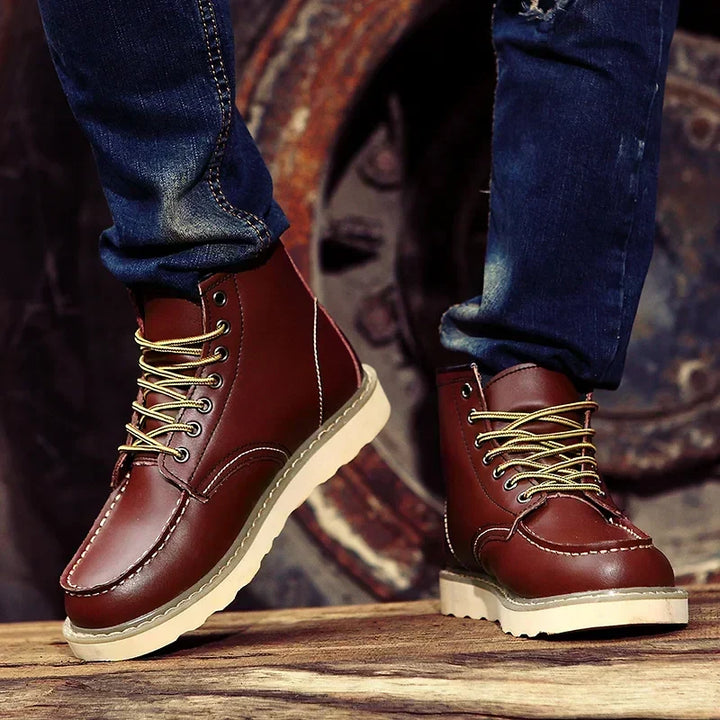 Męskie bordowe buty zimowe za kostkę w stylu retro ze sznurowaniem