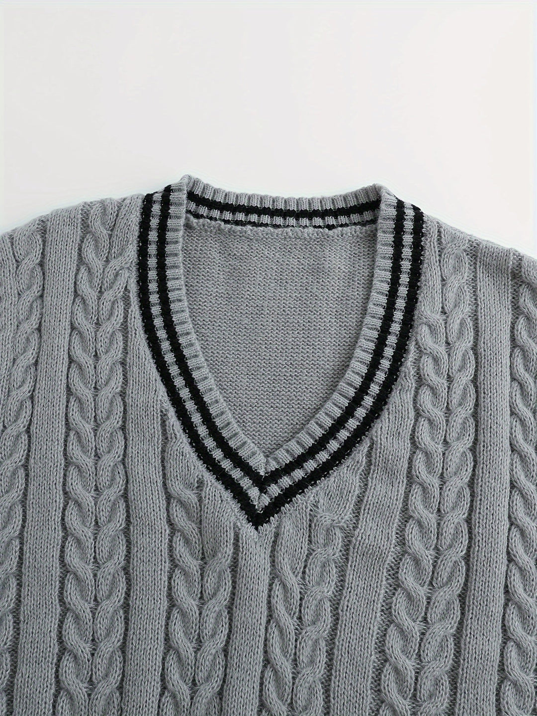 Elegancki męski sweter kamizelka z warkoczem w stylizacji wizytowej