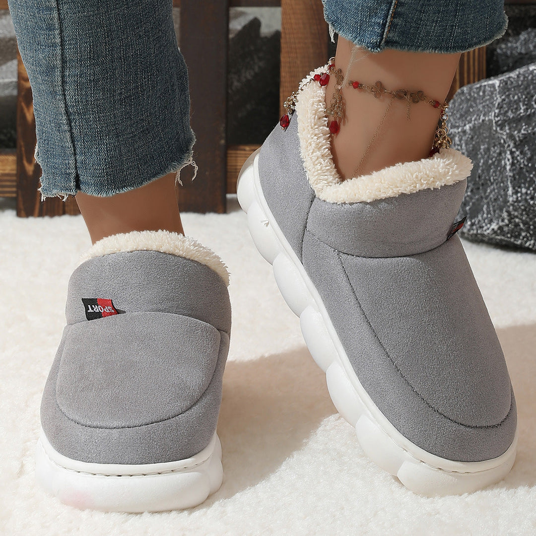 Ciepłe damskie sneakersy zimowe na platformie, idealne na mroźne dni.
