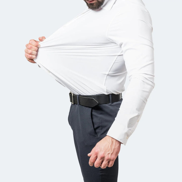 Stylowa męska koszula slim fit w kolorze czarnym, rozciągliwa, na spotkania biznesowe.