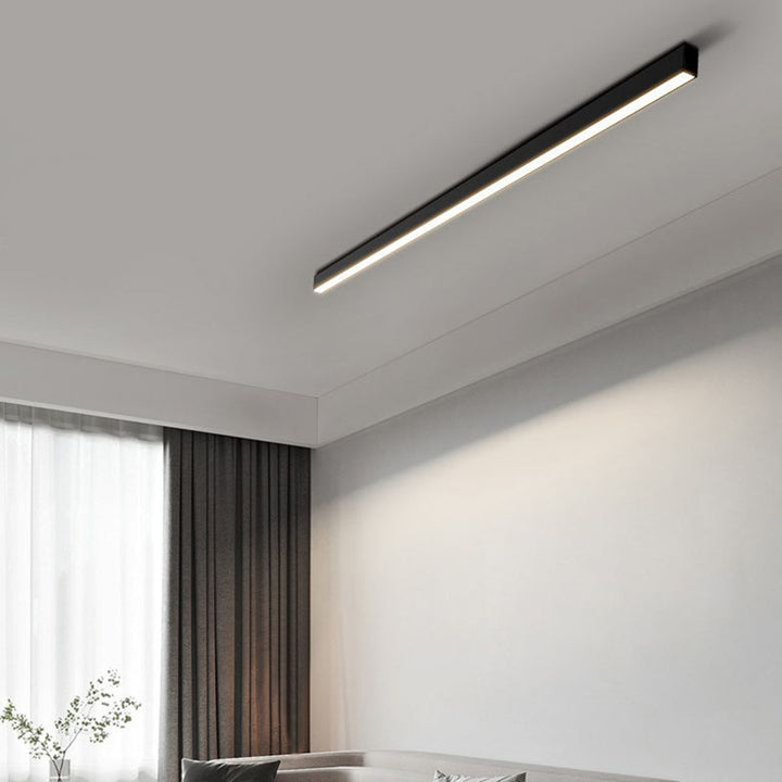 Czarna minimalistyczna lampa sufitowa LED liniowa. Idealna do oświetlenia kuchni i jadalni.