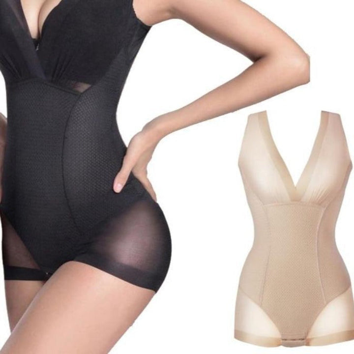 Prezentacja damskiego body modelującego, przód, czarne, z szerokimi, wspierającymi ramiączkami.