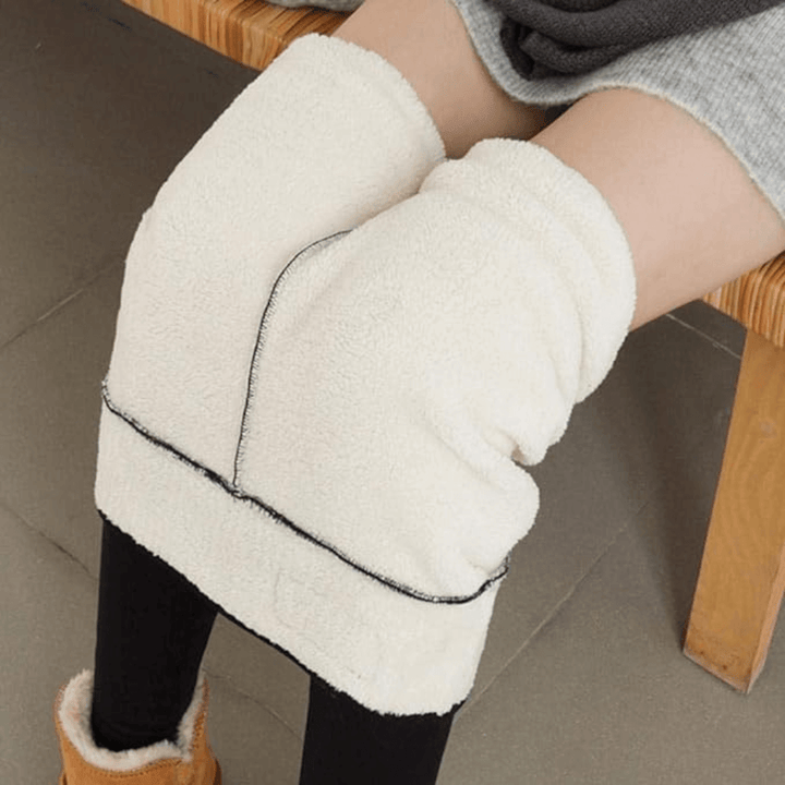 Zimowe legginsy damskie ocieplane, szare. Komfortowe, modne, z wysokim stanem. Must-have.