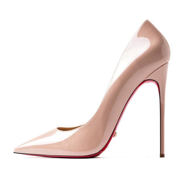 Szpilki damskie czarne, eleganckie. Buty ze szpiczastym noskiem i wysokim obcasem, idealne na wieczór.