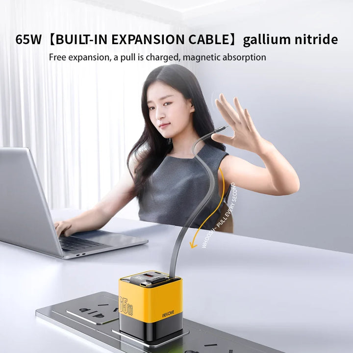 Czarny uniwersalny zasilacz USB C z wbudowanym kablem do szybkiego ładowania telefonów.