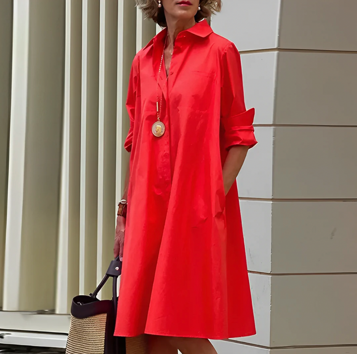 Czerwona damska sukienka koszulowa midi – elegancka, wygodna, idealna na co dzień i do biura.