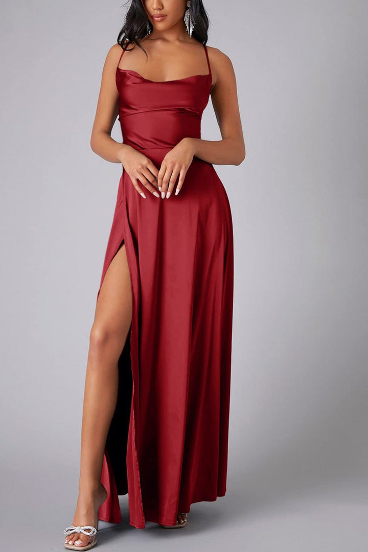 Sukienka maxi, dekolt woda, odkryte plecy, długa i elegancka, na formalne wyjścia.