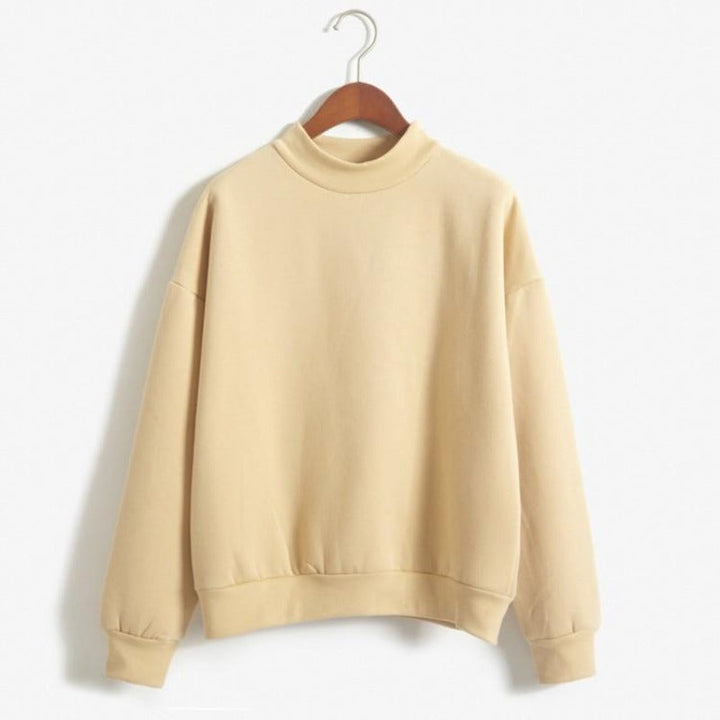 Damska bluza oversize basic w miejskim stylu streetwear, komfortowa i modna, idealna do swobodnych outfitów.
