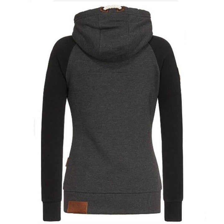 Modna damska bluza z kapturem, rozpinana, w sportowym stylu. Brązowe akcenty na zamku i sznurkach. Idealna na co dzień.