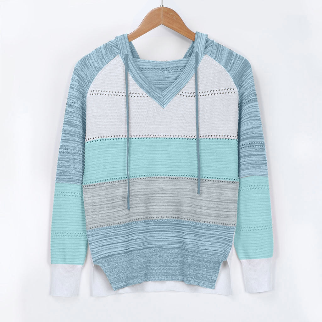 Damska bluza sweterkowa ombre z kapturem, modna i wygodna. Idealna na co dzień.