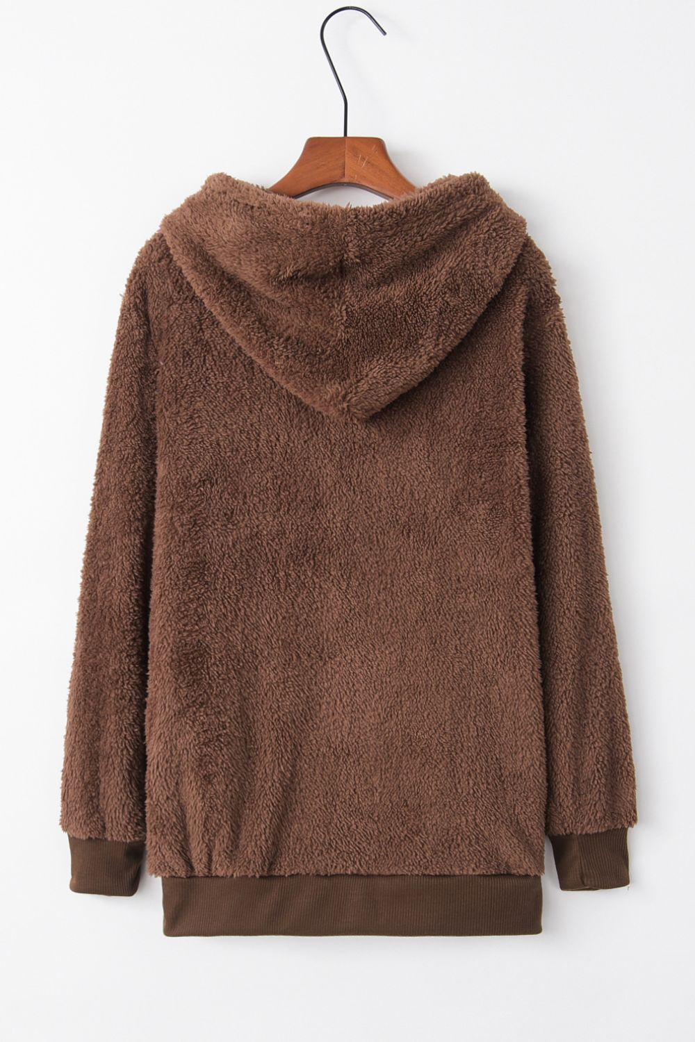 Modna damska bluza casual z kapturem. Stylowy wybór na jesień i zimę.