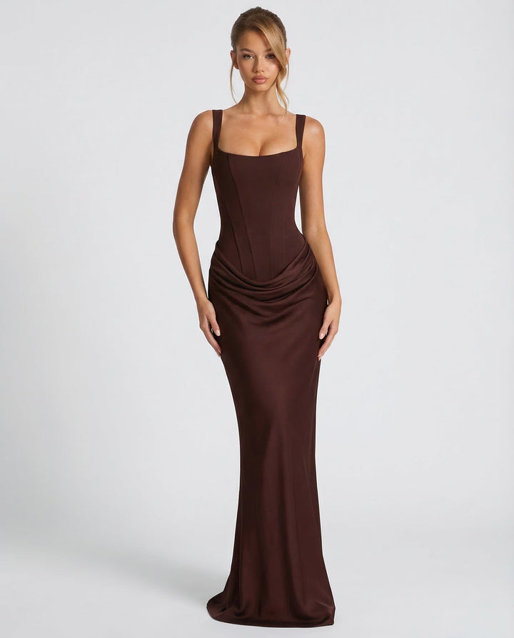 Sukienka wieczorowa damska, modelująca sylwetkę, fason klepsydra, maxi. Elegancka.