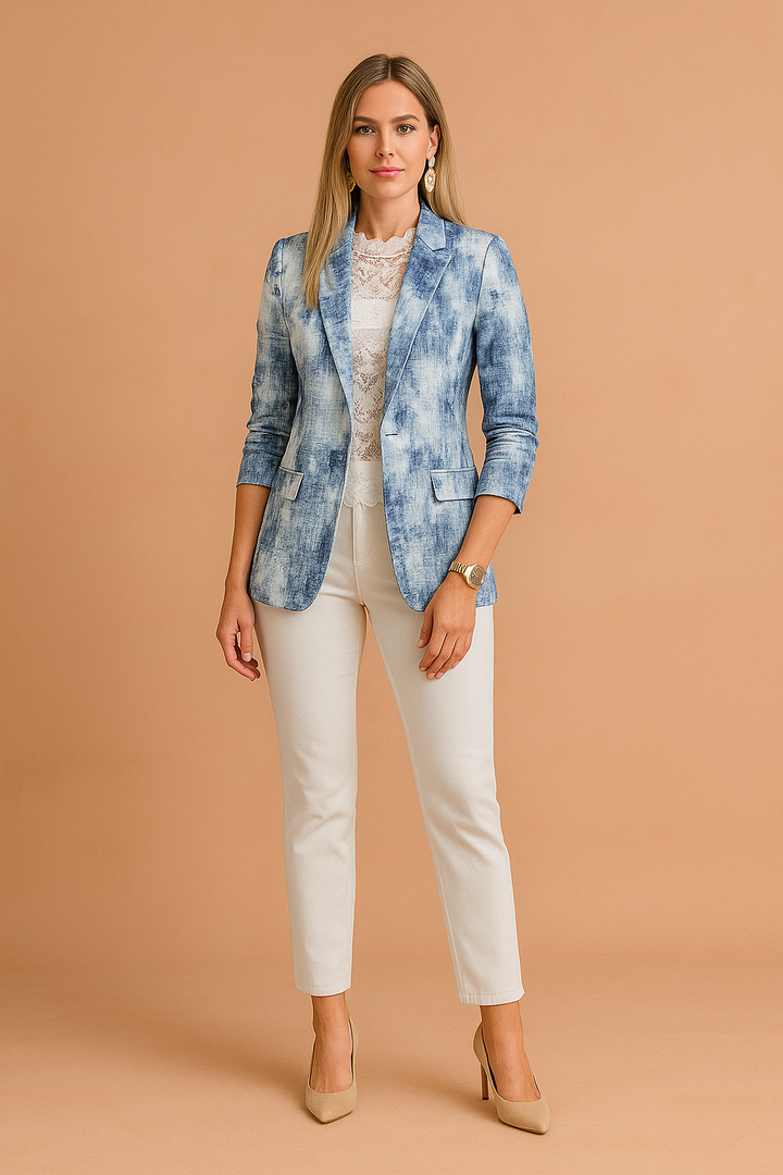 Modna marynarka damska Jovie. Stylowy blazer z eleganckim szalowym kołnierzem, podkreślający kobiecość.