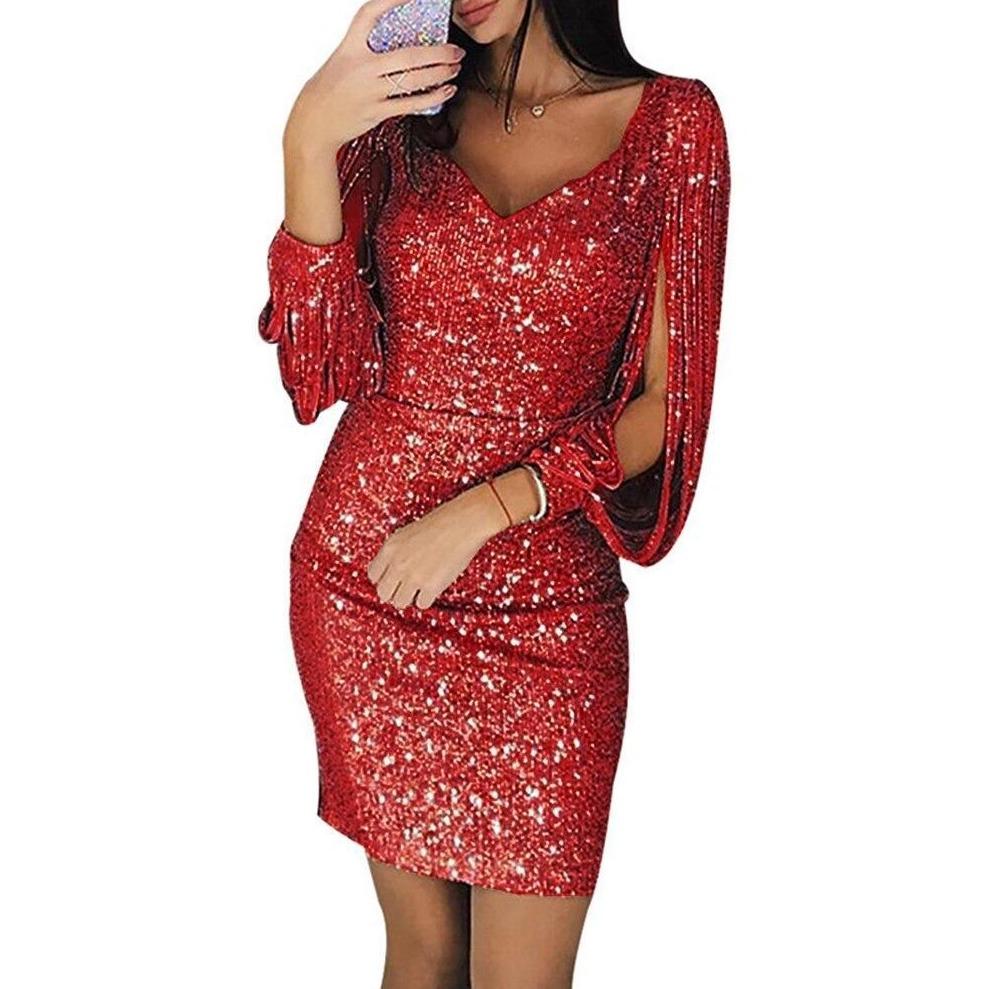 Dopasowana sukienka mini cekinowa, z długimi ozdobnymi rękawami. Elegancka i modna propozycja na wieczór.