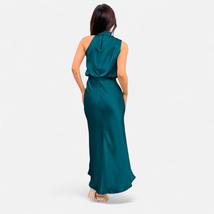 Długa sukienka bez rękawów, wysoki dekolt, na galę, elegancka maxi.