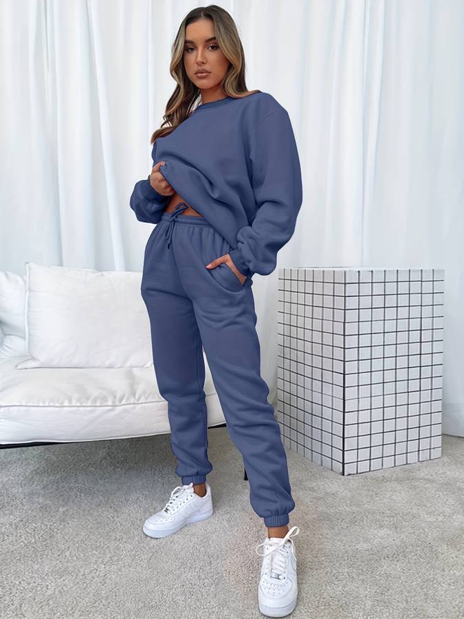 Uniwersalny damski dres bawełniany, komplet sportowy. Wygodny zestaw casualowy na wiosnę, moda i komfort.