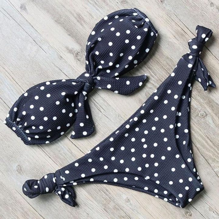 Damskie figi od dwuczęściowego stroju kąpielowego bikini, wygodne na plażę i lato.