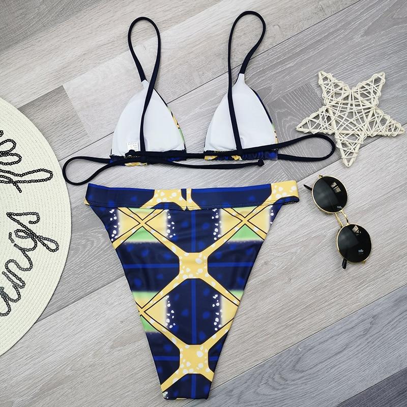 Dwuczęściowe bikini damskie w geometryczne wzory, wysoki stan, strój kąpielowy modny na plażę.