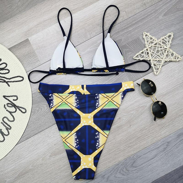Dwuczęściowe bikini damskie w geometryczne wzory, wysoki stan, strój kąpielowy modny na plażę.