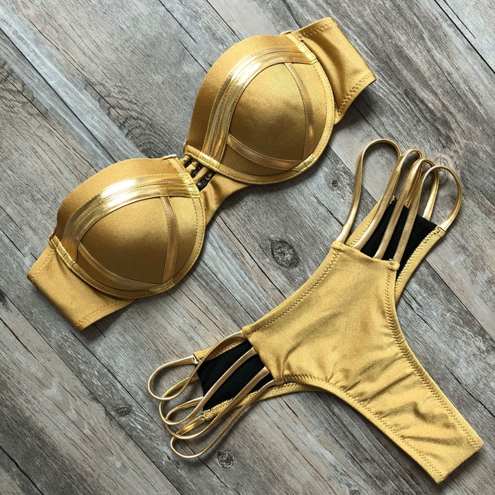 Elegancki strój kąpielowy bikini glamour damski. Dwuczęściowy, idealny na letnie dni i plażę.