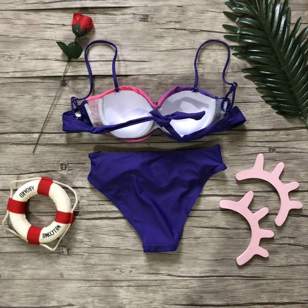 Kwiatowy strój kąpielowy bikini damski, dwuczęściowy, idealny na plażę, moda lata.