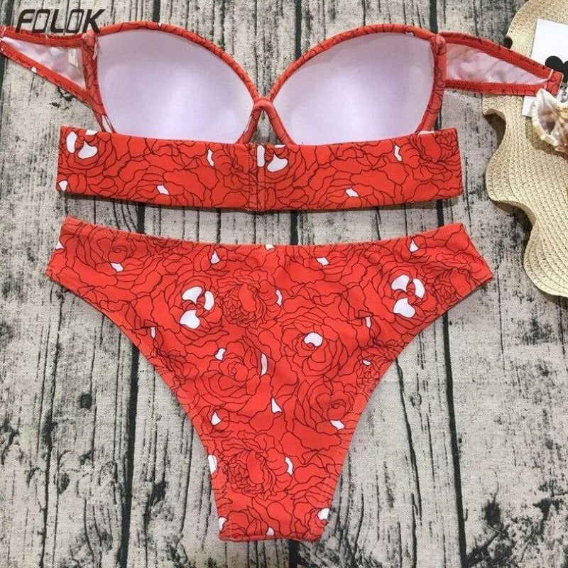 Plażowe dwuczęściowe bikini, modny damski strój kąpielowy, idealny na wakacyjne przygody.
